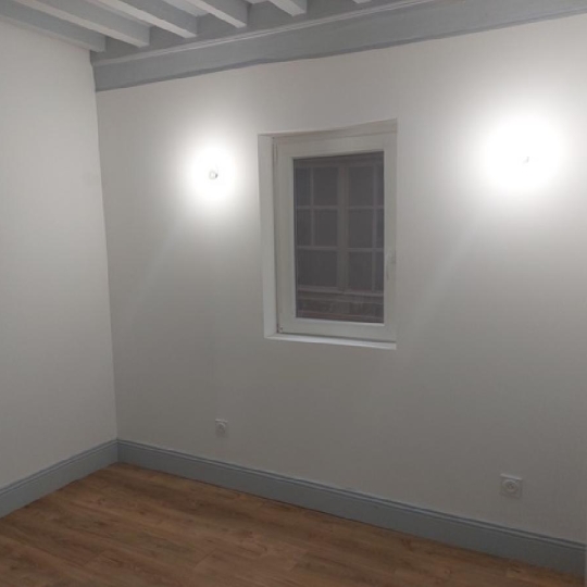  DUCASTEL IMMOBILIER : Appartement | MACON (71000) | 30 m2 | 475 € 