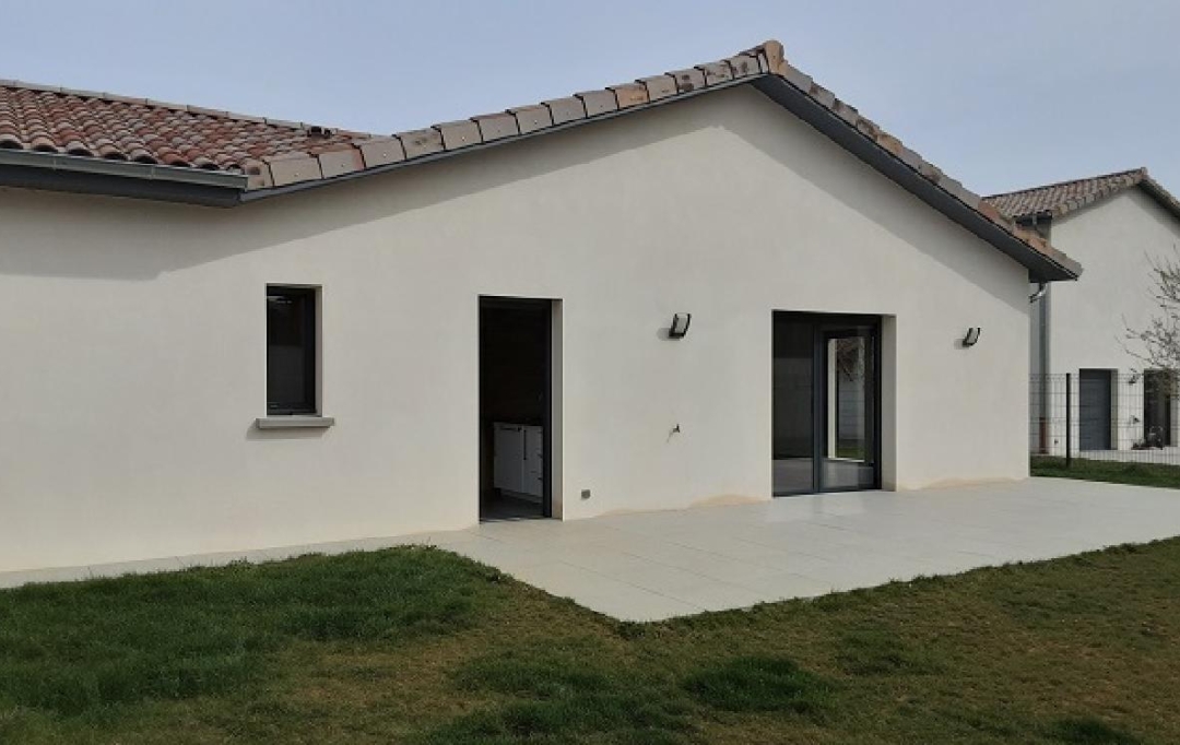 DUCASTEL IMMOBILIER : House | IGE (71960) | 115 m2 | 1 225 € 