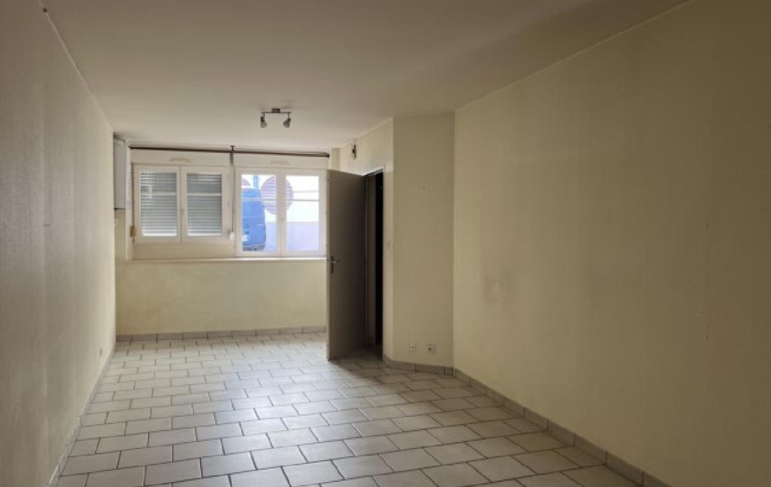 DUCASTEL IMMOBILIER : Appartement | MACON (71000) | 82 m2 | 585 € 